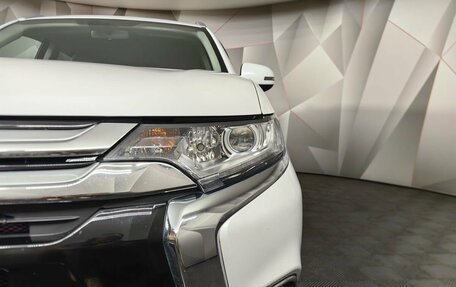 Mitsubishi Outlander III рестайлинг 3, 2018 год, 2 135 000 рублей, 18 фотография