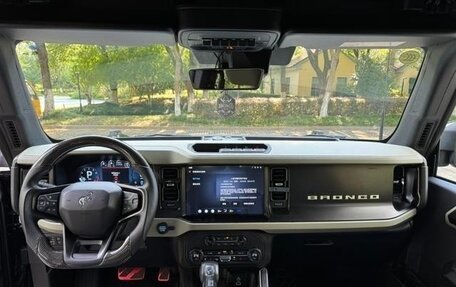 Ford Bronco, 2024 год, 7 790 000 рублей, 10 фотография