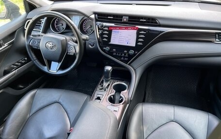 Toyota Camry, 2019 год, 2 530 000 рублей, 7 фотография