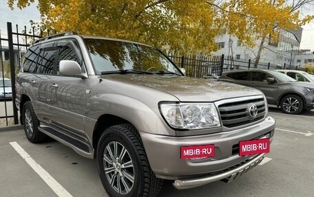Toyota Land Cruiser 100 рестайлинг 2, 2003 год, 2 500 000 рублей, 9 фотография