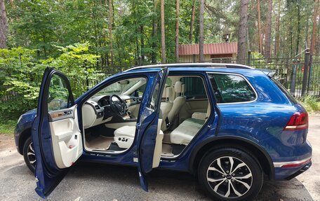 Volkswagen Touareg III, 2016 год, 3 900 000 рублей, 28 фотография