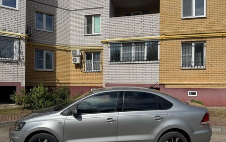 Volkswagen Polo VI (EU Market), 2017 год, 850 000 рублей, 2 фотография