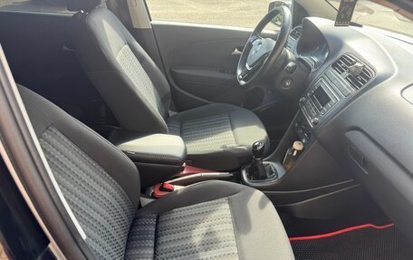 Volkswagen Polo VI (EU Market), 2017 год, 850 000 рублей, 21 фотография