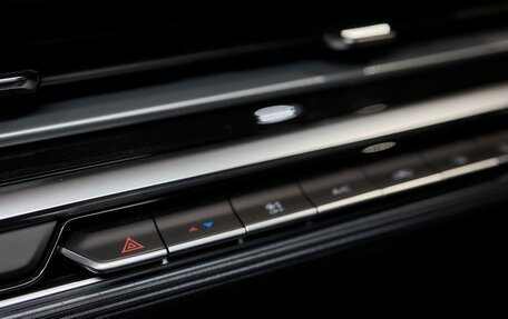Geely Emgrand, 2024 год, 2 243 990 рублей, 21 фотография