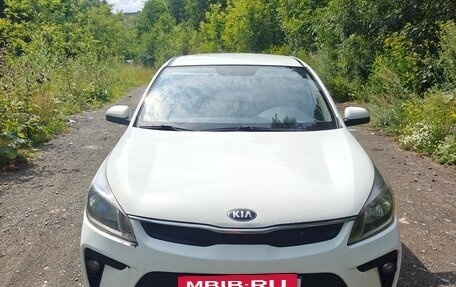 KIA Rio IV, 2017 год, 1 290 000 рублей, 3 фотография