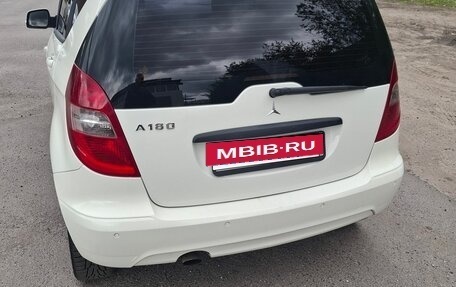 Mercedes-Benz A-Класс, 2011 год, 620 000 рублей, 4 фотография