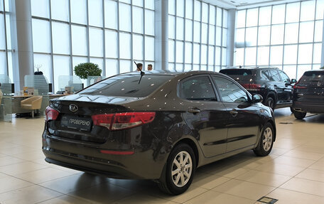 KIA Rio III рестайлинг, 2015 год, 1 050 000 рублей, 6 фотография
