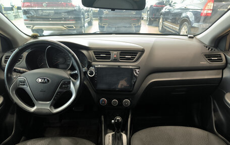 KIA Rio III рестайлинг, 2015 год, 1 050 000 рублей, 17 фотография