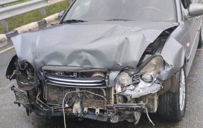 Hyundai Sonata IV рестайлинг, 2005 год, 300 000 рублей, 1 фотография