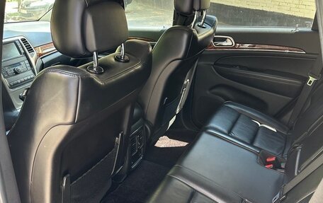 Jeep Grand Cherokee, 2012 год, 2 200 000 рублей, 12 фотография