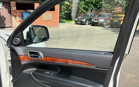 Jeep Grand Cherokee, 2012 год, 2 200 000 рублей, 16 фотография