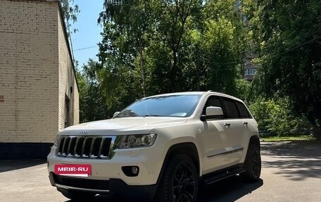 Jeep Grand Cherokee, 2012 год, 2 200 000 рублей, 7 фотография