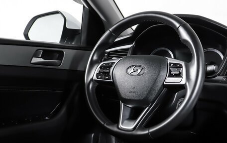 Hyundai Sonata VII, 2019 год, 1 907 000 рублей, 17 фотография
