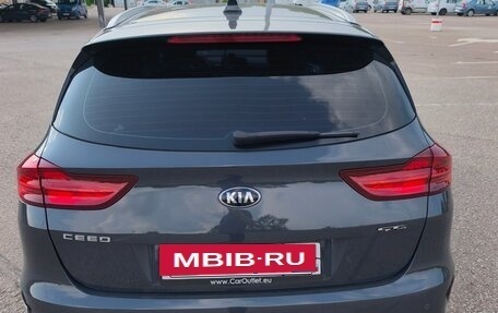 KIA cee'd III, 2019 год, 1 900 000 рублей, 11 фотография
