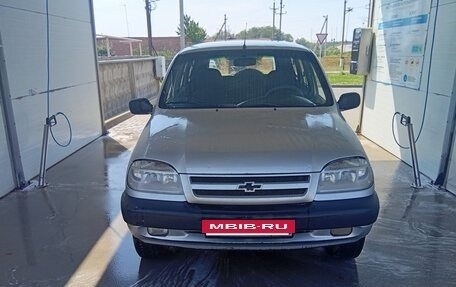 Chevrolet Niva I рестайлинг, 2004 год, 280 000 рублей, 2 фотография