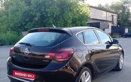 Opel Astra J, 2014 год, 1 550 000 рублей, 5 фотография