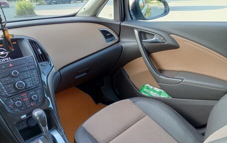 Opel Astra J, 2014 год, 1 550 000 рублей, 12 фотография