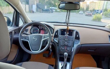 Opel Astra J, 2014 год, 1 550 000 рублей, 16 фотография