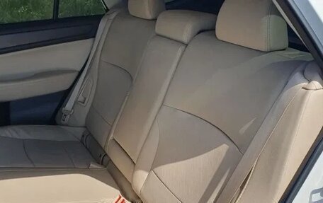 Subaru Outback IV рестайлинг, 2017 год, 2 350 000 рублей, 16 фотография