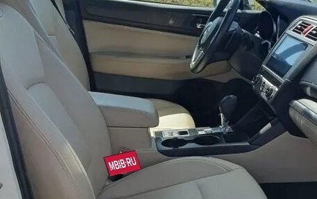 Subaru Outback IV рестайлинг, 2017 год, 2 350 000 рублей, 19 фотография