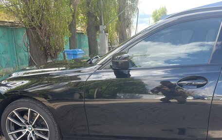 BMW 3 серия, 2020 год, 3 300 000 рублей, 26 фотография