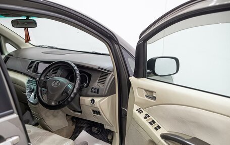 Toyota ISis I, 2010 год, 1 417 000 рублей, 7 фотография