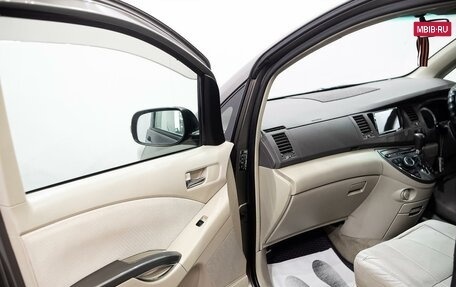 Toyota ISis I, 2010 год, 1 417 000 рублей, 16 фотография