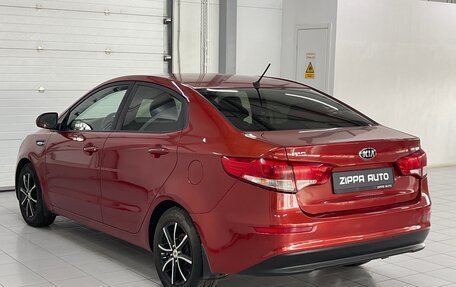 KIA Rio III рестайлинг, 2016 год, 999 000 рублей, 6 фотография