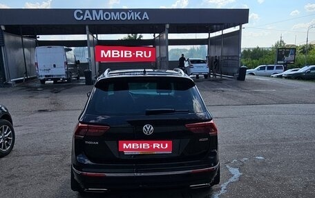 Volkswagen Tiguan II, 2019 год, 3 350 000 рублей, 2 фотография