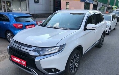 Mitsubishi Outlander III рестайлинг 3, 2020 год, 2 149 000 рублей, 1 фотография