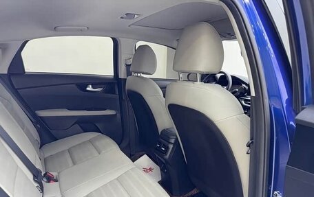 KIA K3, 2021 год, 1 550 000 рублей, 11 фотография