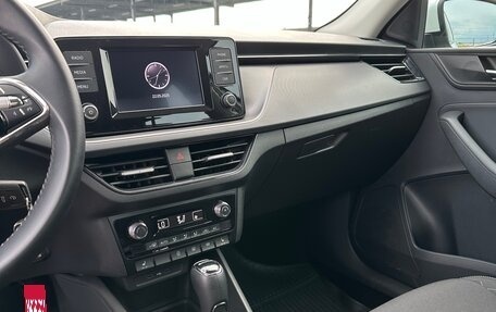 Skoda Rapid II, 2021 год, 1 850 000 рублей, 13 фотография