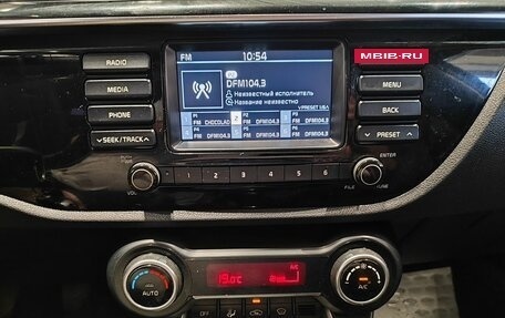 KIA Rio IV, 2017 год, 899 000 рублей, 14 фотография