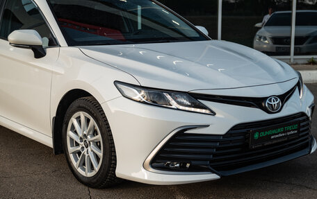 Toyota Camry, 2021 год, 2 500 000 рублей, 3 фотография