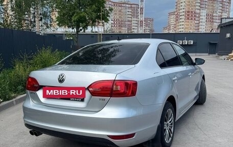 Volkswagen Jetta VI, 2012 год, 1 000 001 рублей, 4 фотография