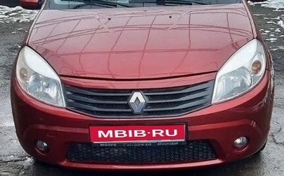 Renault Sandero I, 2012 год, 699 990 рублей, 1 фотография