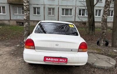 Hyundai Sonata IV рестайлинг, 1999 год, 370 000 рублей, 1 фотография