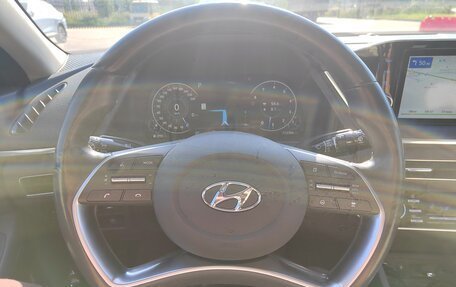 Hyundai Sonata VIII, 2019 год, 2 350 000 рублей, 13 фотография