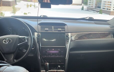 Toyota Camry, 2016 год, 2 000 000 рублей, 3 фотография