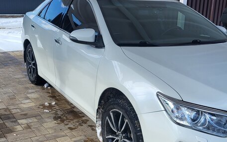 Toyota Camry, 2016 год, 2 000 000 рублей, 2 фотография