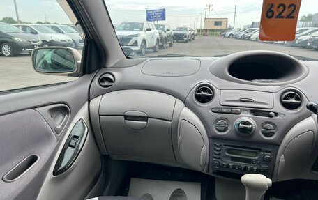 Toyota Platz, 2001 год, 499 999 рублей, 14 фотография
