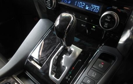 Toyota Alphard III, 2021 год, 4 100 000 рублей, 17 фотография