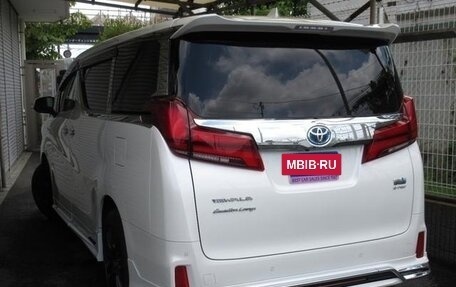 Toyota Alphard III, 2021 год, 4 100 000 рублей, 4 фотография