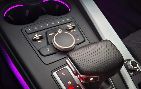 Audi A4, 2017 год, 3 100 000 рублей, 14 фотография