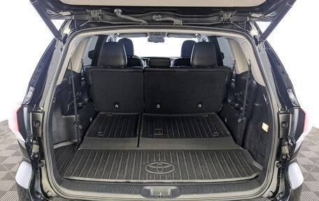 Toyota Highlander III, 2018 год, 3 590 000 рублей, 10 фотография