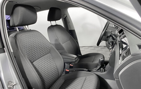 Skoda Rapid I, 2018 год, 1 199 000 рублей, 13 фотография