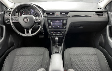 Skoda Rapid I, 2018 год, 1 199 000 рублей, 15 фотография