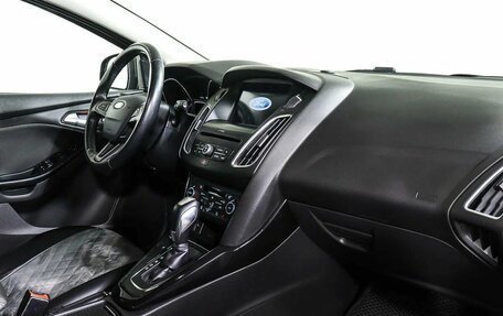 Ford Focus III, 2017 год, 995 000 рублей, 5 фотография