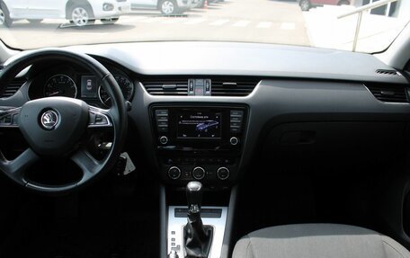 Skoda Octavia, 2015 год, 1 396 000 рублей, 10 фотография