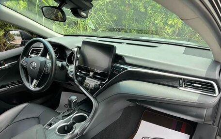 Toyota Camry, 2021 год, 2 295 000 рублей, 14 фотография